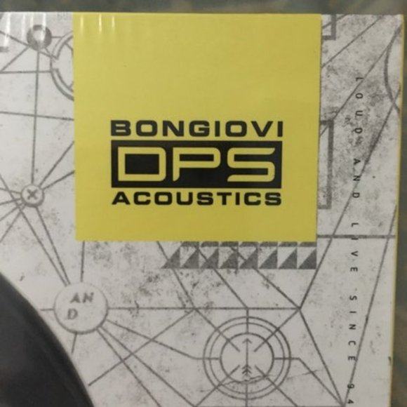 Wicked Audio REVOLT Headphones - Picture 5 of 5